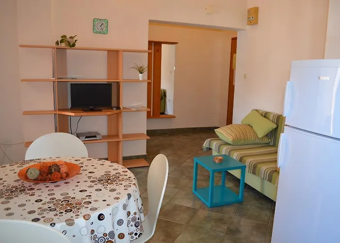 Sersic Apartamento Baška