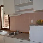 Apartament Sersic *