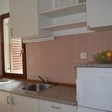 Apartment Sersic *