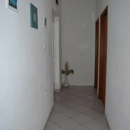Apartment Sersic Baska (Krk)