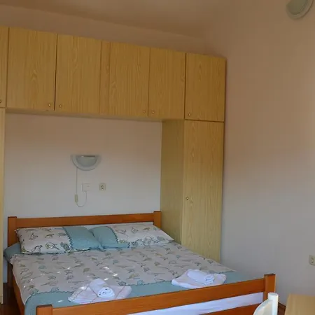 Sersic Daire Baška