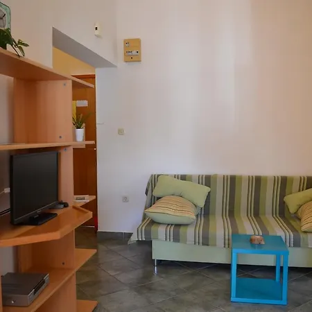 Apartment Sersic *
