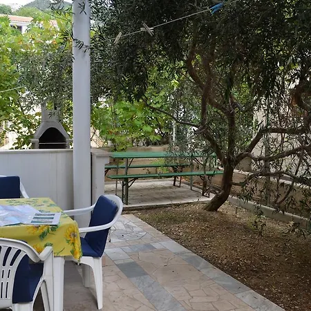 Sersic * Baska (Krk)